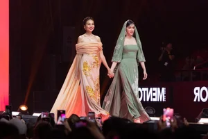The New Mentor Beauties Dazzle in Ao Dai as Thanh Hang Bridal Look Goes Viral - image 6