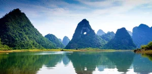 Discovering Mat Than Nui: The Breathtaking ‘Eye of the Mountain’ in Cao Bang - image 2