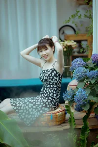 Elegant Artistry in YiTuYu Art Language Vol.4823 Featuring Fen Fen Tou - image 10