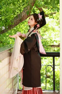 YiTuYu Art Language Vol.9970: Captivating Portraits of Xiao Du Tong Xue - image 17