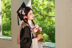 YiTuYu Art Language Vol.9970: Captivating Portraits of Xiao Du Tong Xue - image 3