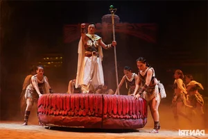 Thrilling Circus Show in Ho Chi Minh City Human Pyramids - image 4