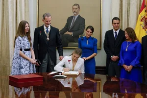 Princess Leonor of Spain Celebrates Her Historic 18th Birthday - image 4