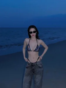 Actress Jun Vu Stuns Fans with Bold and Elegant Summer Bikini Photoshoot - image 5
