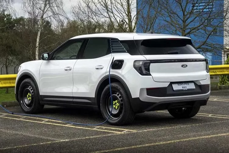 The Stealth Ford Explorer EV Van: 602km Range with Undercover Style