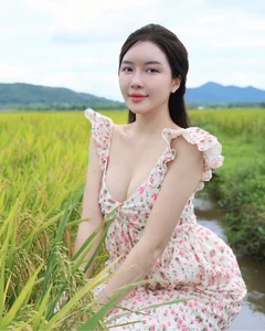 Captivating Portraits of Vietnamese Model NH Quynh Trang - image 13