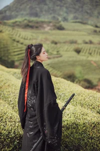 YiTuYu Art Language Vol.5830: Elegant Portrait Series Featuring Dang Chu Jiao Ren Jia Xiao Tian Tian - image 2