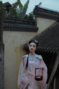 Captivating Visuals: YiTuYu Art Language Vol.5685 Starring the Stunning Chu Yao - image 21