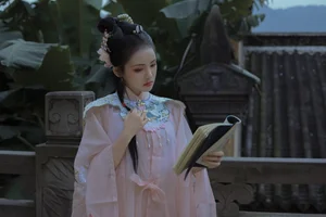 Captivating Visuals: YiTuYu Art Language Vol.5685 Starring the Stunning Chu Yao - image 0