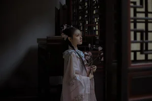 Captivating Visuals: YiTuYu Art Language Vol.5685 Starring the Stunning Chu Yao - image 11