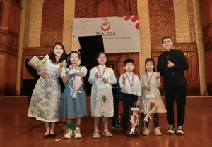Child Star Luyen from 'Cua De Danh' Shares Emotional Childhood Memories - image 8