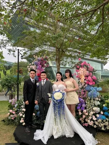 Inside the Lavish Wedding of Football Star Quang Hai and Chu Thanh Huyen: A Celebration and Big Baby Announcement - image 9