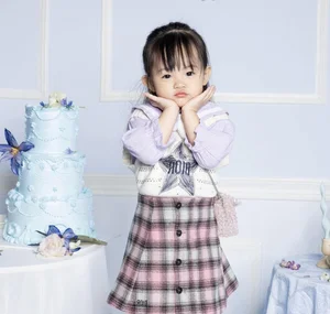 Dam Thu Trang's Daughter Suchin Steals the Spotlight in Luxury Fashion - image 3
