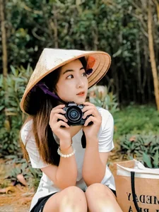 Meet the Rising Star: Thai Nguyen Beauty Captivating VTV Audiences - image 8