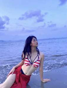 Meet the Rising Star: Thai Nguyen Beauty Captivating VTV Audiences - image 2