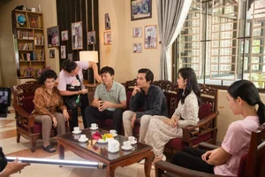 Celebrity Highlights: Binh An’s Wedding Anniversary and Jennifer Pham’s Vacation Style - image 0