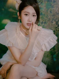 Celebrity Highlights: Binh An’s Wedding Anniversary and Jennifer Pham’s Vacation Style - image 5