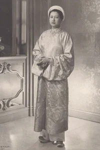 The Uncrowned Queen: The Legendary Beauty Hailed as Miss Indochina Without a Pageant - image 2