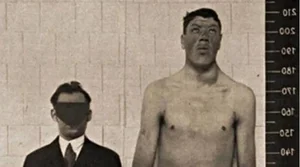 Rising Giants: The Top 10 Tallest People in Human History - image 4