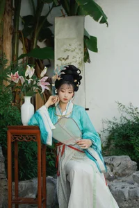 Exploring the Elegance of Xiao U in YiTuYu Art Language Vol.9829: 16 Pages of Art - image 15