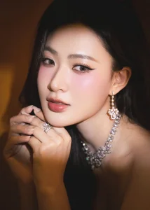 The Hai Phong Muse: Stunning Mermaid Dress Fashion Trends - image 0