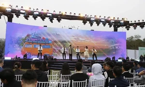 Grand Opening: Vietnam Sustainable Car Exhibition 2024 Officially Launches to Promote a Greener Tomorrow - image 7