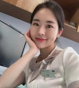 Flawless Fitness: Meet the South Korean Nurse Captivating the Internet - image 1