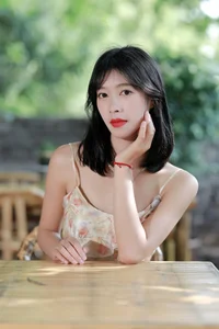 Elegant Visuals: YiTuYu Art Language Vol.4764 Featuring Yao Wang - image 4