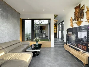 6x23m Single-Story House in Quang Nam: Optimizing Natural Light with Courtyards - image 3