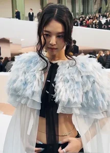 Jennie of BLACKPINK Shines Bright at the Chanel Fashion Show - image 1