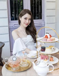 Meet the Stunning Thai Female Pilot Captivating Hearts Globally - image 2