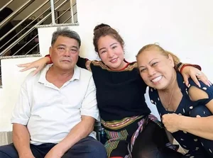 Famous Vietnamese Celebrities Who Reunited With Their Former Lovers - image 2