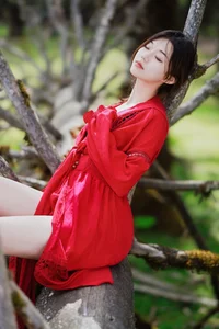 Natural Beauty Defined: Pei Tong Xue in YiTuYu Art Language Vol.5021 - image 6