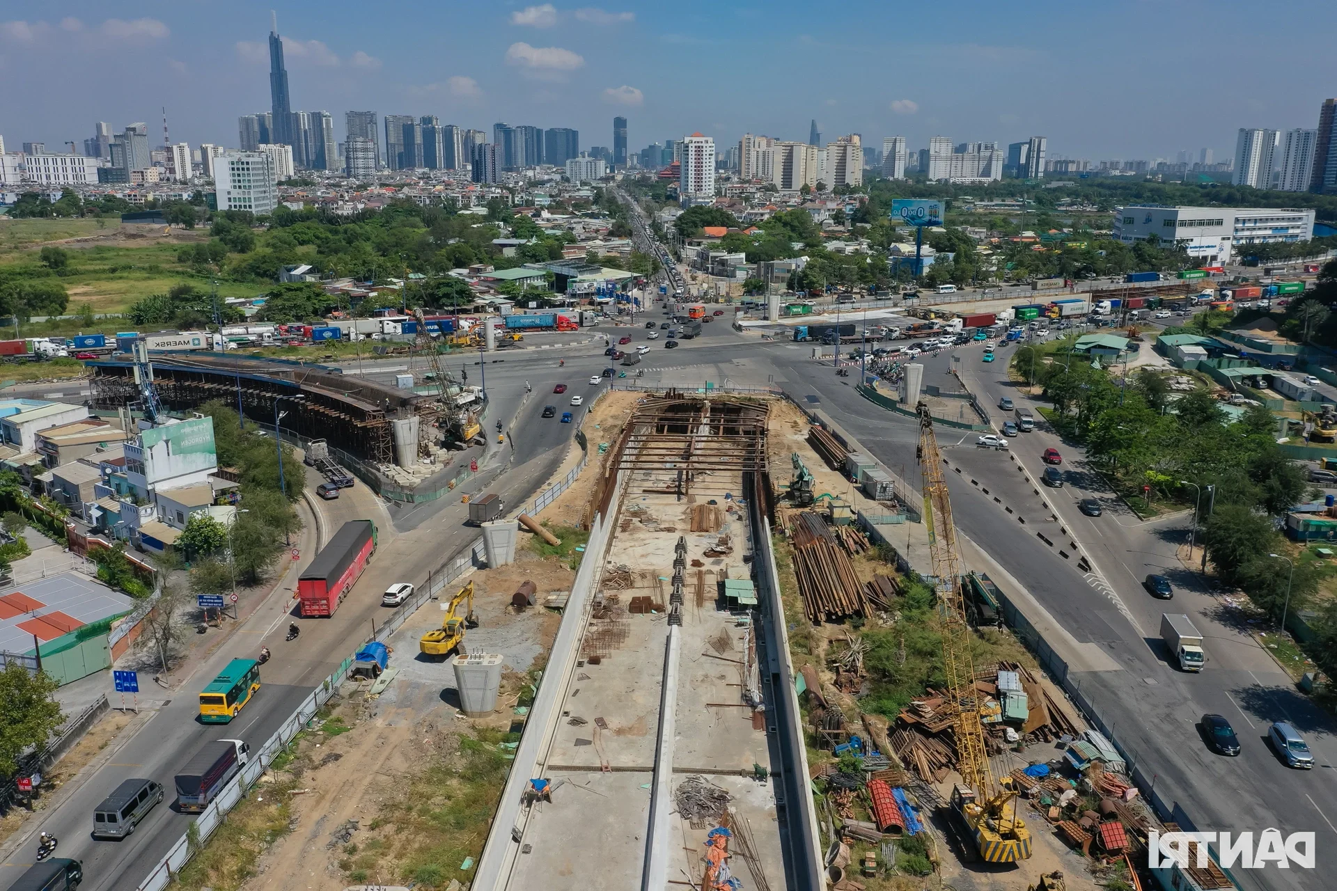 Inside Ho Chi Minh City's Largest and Most Modern Intersection After Two Years of Construction