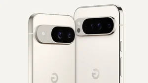 iPhone 17 Leaked Design Sparks Intense Debate Among Apple Fans - image 6