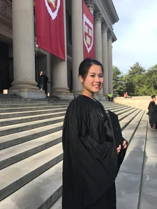 Vietnamese Tiger Mom Raises Two Harvard Graduates with Discipline - image 5