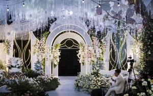 Inside the Lavish Long An Wedding Featuring Two Tons of Fresh Flowers - image 1