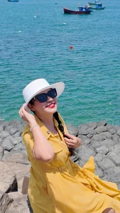 Vietnamese Celebrity Update: NSND Viet Anh on Late Fatherhood and Cong Ly's Health - image 9