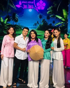 Vietnamese Celebrity Update: NSND Viet Anh on Late Fatherhood and Cong Ly's Health - image 30