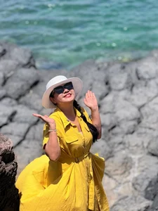 Vietnamese Celebrity Update: NSND Viet Anh on Late Fatherhood and Cong Ly's Health - image 8