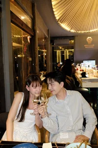 Vietnamese Celebrity Update: NSND Viet Anh on Late Fatherhood and Cong Ly's Health - image 1