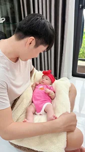 Vietnamese Celebrity Update: NSND Viet Anh on Late Fatherhood and Cong Ly's Health - image 14
