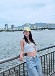 Vietnamese Celebrity Update: NSND Viet Anh on Late Fatherhood and Cong Ly's Health - image 34