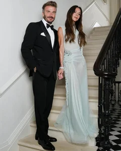 Victoria Beckham Celebrates Milestone 50th Birthday in Style Despite Glamorous Crutches and Sheer Elegance - image 7
