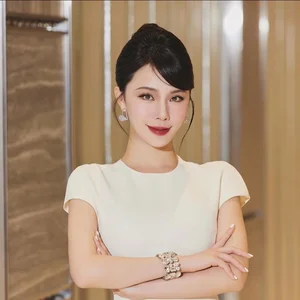 Esports MC Opens Up: A Candid Look at Love, Career, and Life in the Gaming Spotlight - image 2