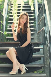 Jun Vu: Celebrating the Power of a Smile and True Inner Beauty - image 7