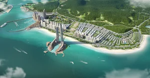 Sun Elite City Luxury Living: Exclusive Yacht Experience for High-End Real Estate Investors - image 1