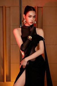 Transgender Runner-up 2025 Nguyen Cao Minh Anh Debuts Her Handsome Boyfriend in Public - image 0