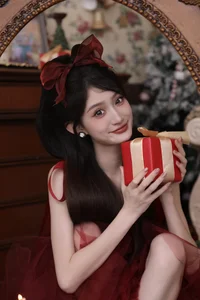 Contemporary Aesthetics: YiTuYu Art Language Vol.5978 Featuring Xiao Duo Duo Yao Bao Fu - image 0