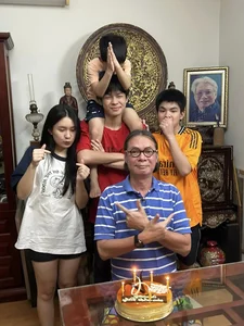 Celebrity Highlights: Thanh Hang's Glamour and Tran Luc's Birthday Joy - image 0